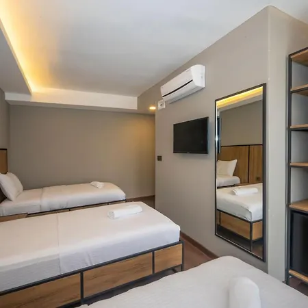 Dem Hotel