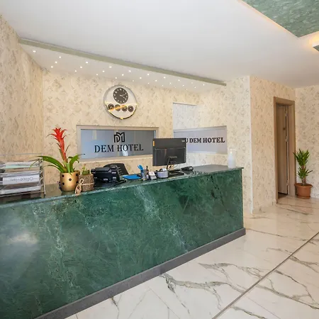 Hotel Dem 3*