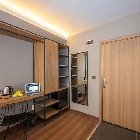 Hotel Dem