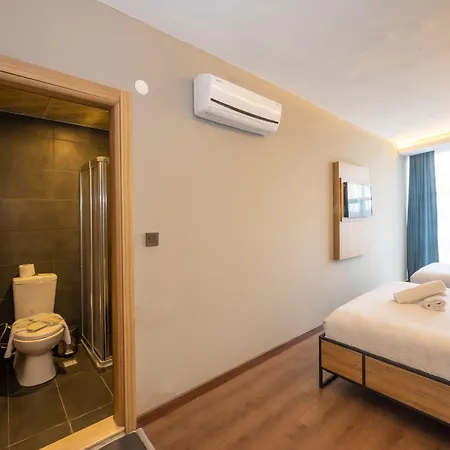 Hotel Dem 3*
