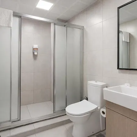 Hotel Dem 3*