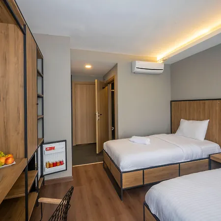 Dem Hotel